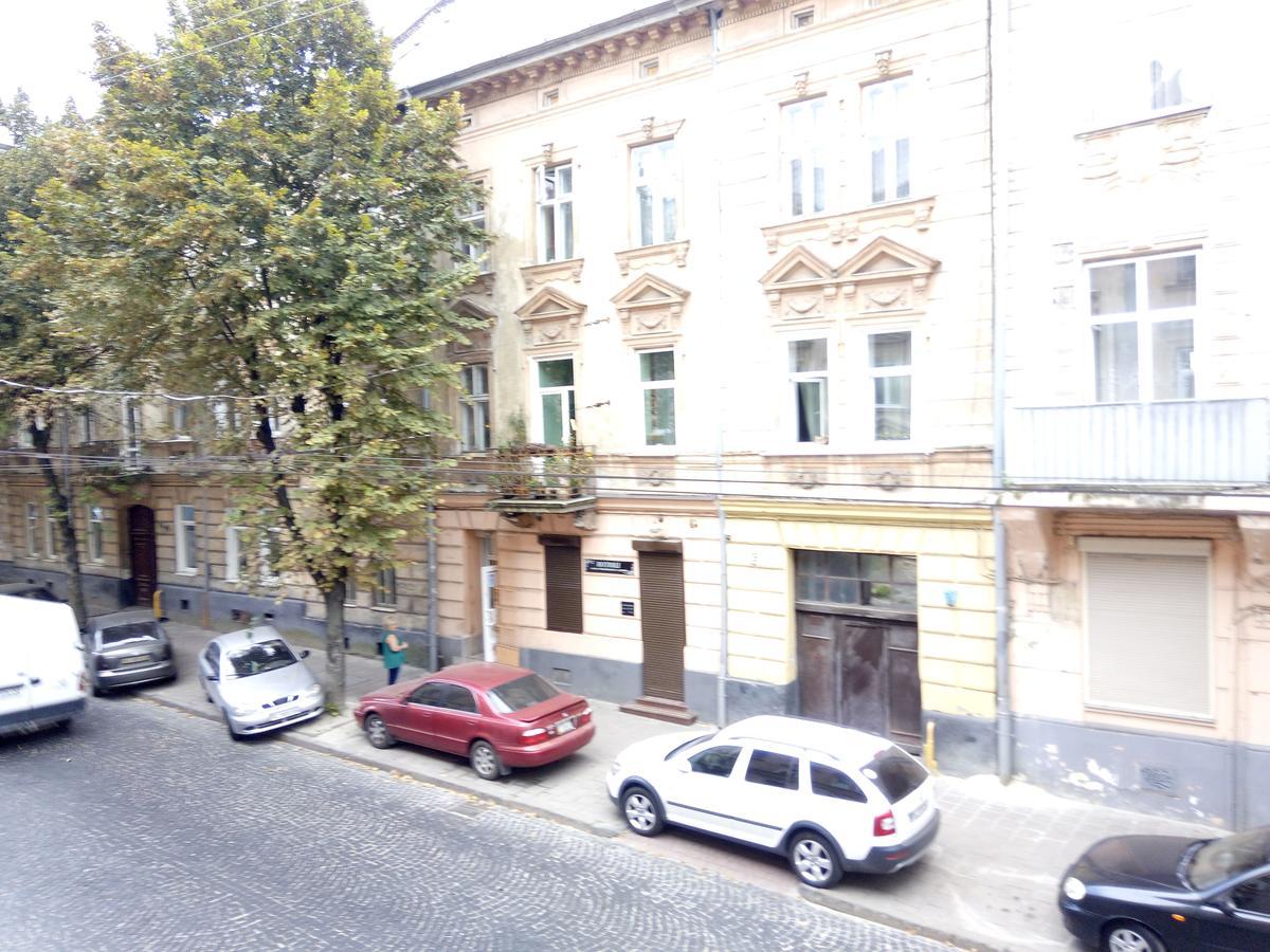 Ferienwohnung Flat On Sheptytskykh Lemberg Exterior foto